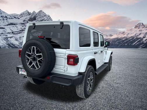 2026 Jeep Wrangler 4-Door Sahara 4x4