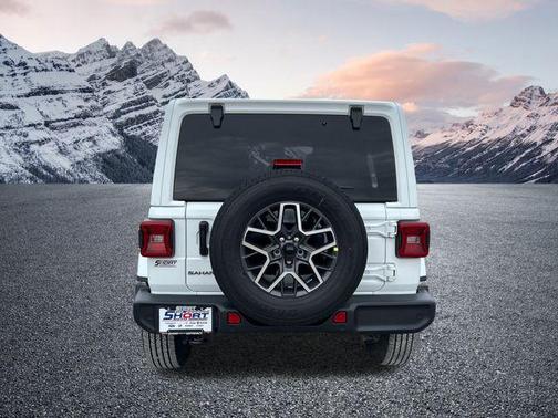 2026 Jeep Wrangler 4-Door Sahara 4x4