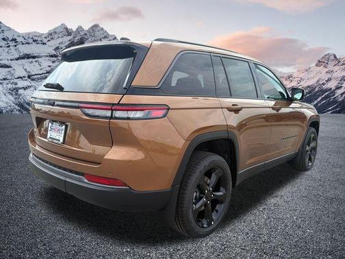 Copper Shino Metallic Clearcoat 2026 Jeep Grand Cherokee Limited