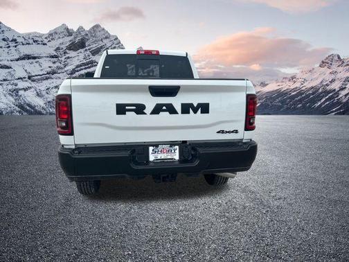 2025 RAM 2500 Tradesman Crew Cab 4x4 6'4' Box