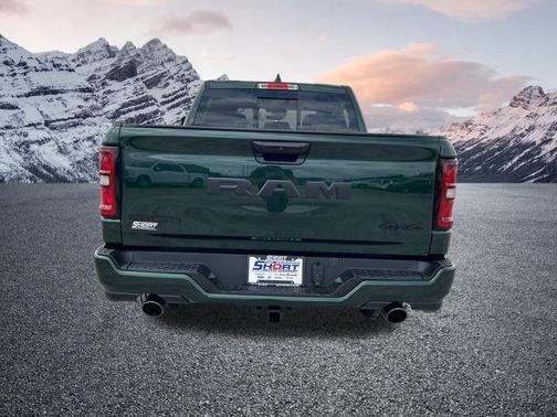 Serrano Green Metallic 2026 RAM 1500 Big Horn/Lone Star