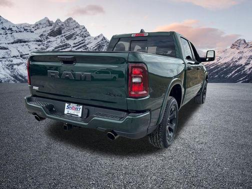 Serrano Green Metallic 2026 RAM 1500 Big Horn/Lone Star