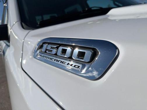 Bright White Clearcoat 2026 RAM 1500 ST
