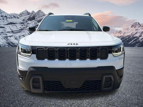 Bright White Clearcoat 2026 Jeep Cherokee Laredo 4x4