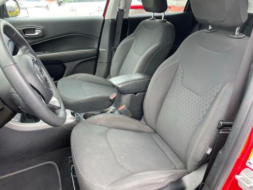 2019 Jeep Compass Sport