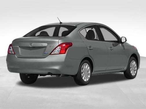 2014 Nissan Versa 1.6 S