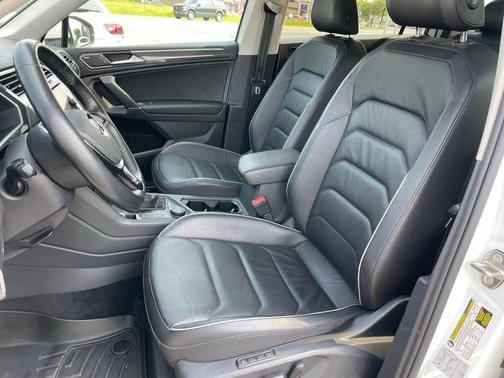 2018 Volkswagen Tiguan 2.0T SEL Premium