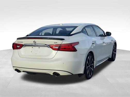 2017 Nissan Maxima 3.5 SR