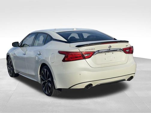 2017 Nissan Maxima 3.5 SR