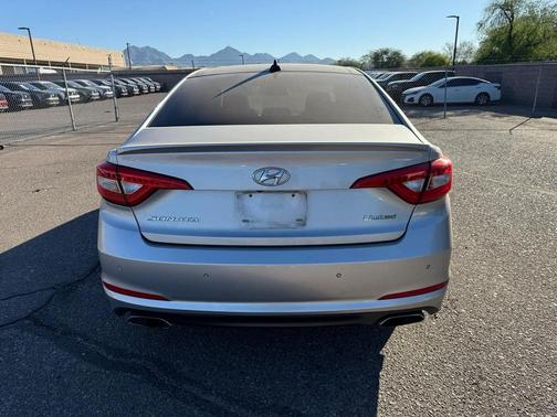 2015 Hyundai SONATA Limited