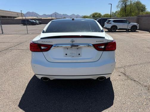 Pearl White 2018 Nissan Maxima 3.5 Platinum