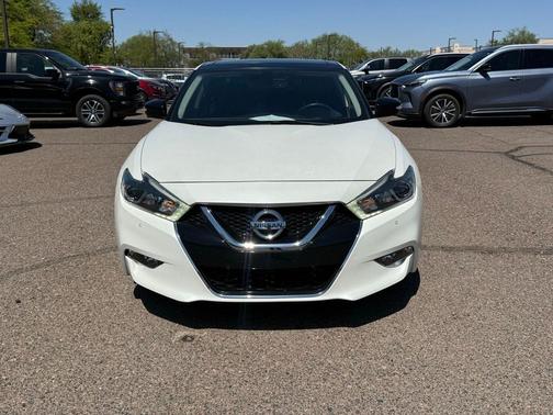 Pearl White 2018 Nissan Maxima 3.5 Platinum