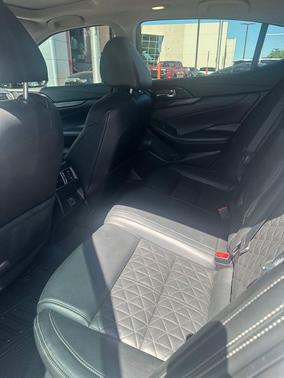 Pearl White 2018 Nissan Maxima 3.5 Platinum
