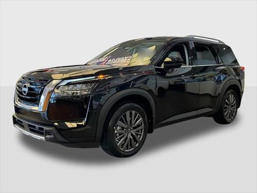 2025 Nissan Pathfinder SL FWD