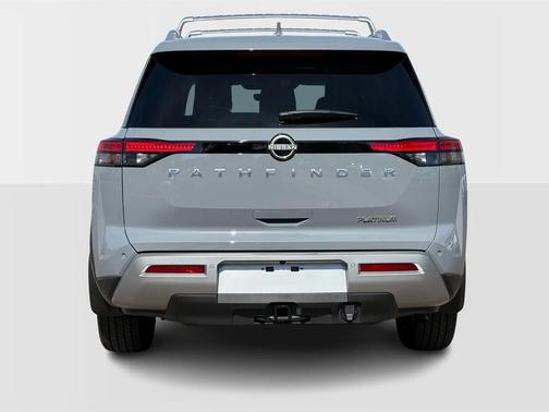 2025 Nissan Pathfinder Platinum FWD