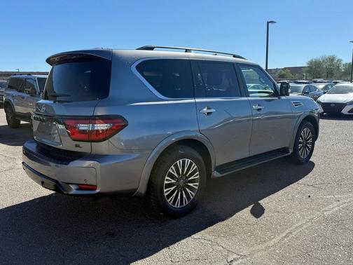 2024 Nissan Armada SL 2WD