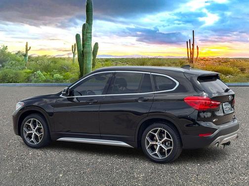 Jet Black 2018 BMW X1 sDrive28i