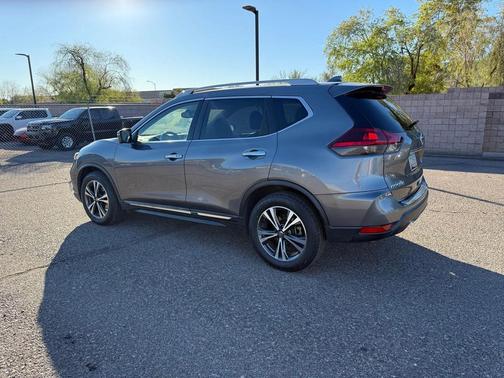 2018 Nissan Rogue SL