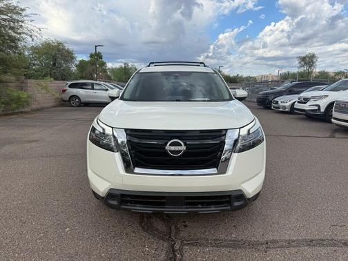2022 Nissan Pathfinder SV 2WD