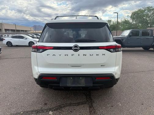 2022 Nissan Pathfinder SV 2WD