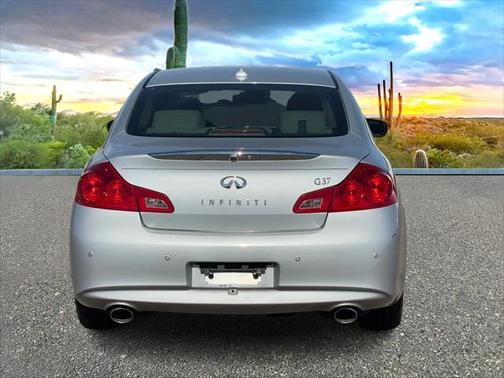 2013 INFINITI G37 Journey