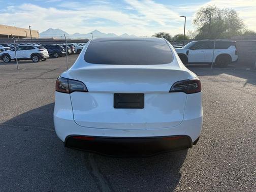 2020 Tesla Model Y Long Range Dual Motor All-Wheel Drive