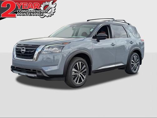2025 Nissan Pathfinder Platinum FWD