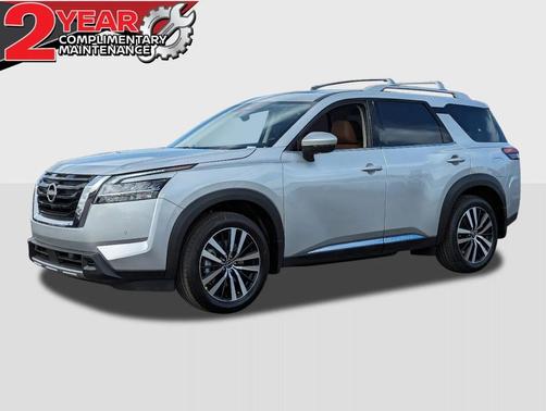 2025 Nissan Pathfinder Platinum FWD