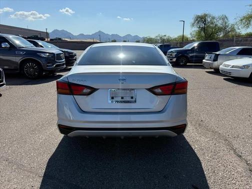 2022 Nissan Altima S FWD