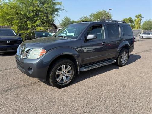 2010 Nissan Pathfinder SE