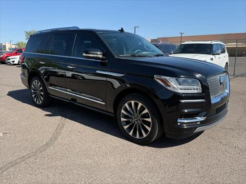2019 Lincoln Navigator Select