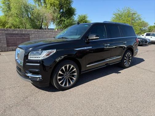 2019 Lincoln Navigator Select