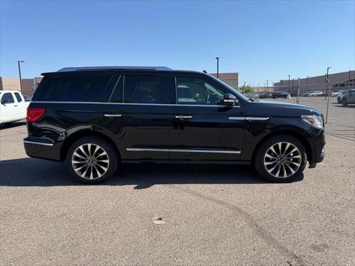 2019 Lincoln Navigator Select