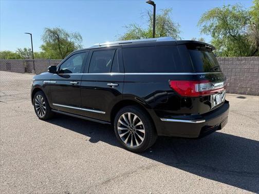 2019 Lincoln Navigator Select
