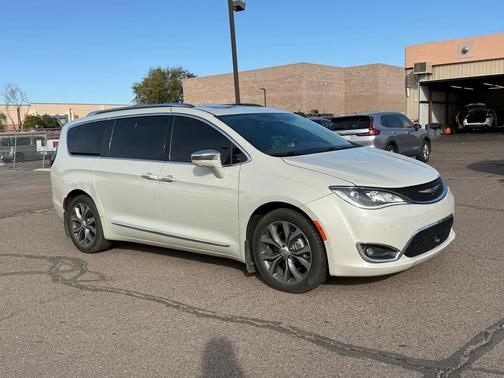 2017 Chrysler Pacifica Limited