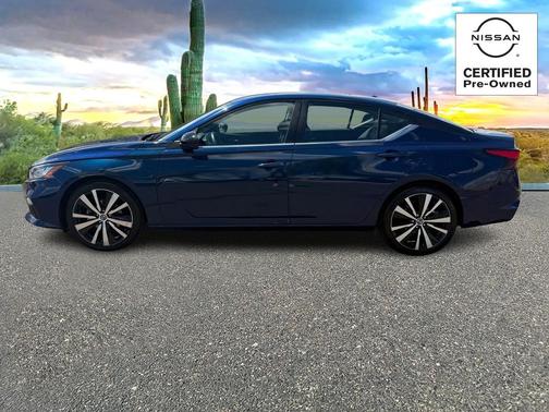 2021 Nissan Altima SR FWD