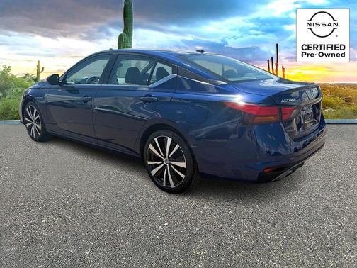 2021 Nissan Altima SR FWD