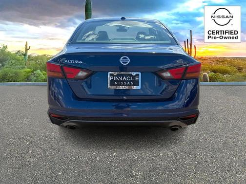 2021 Nissan Altima SR FWD