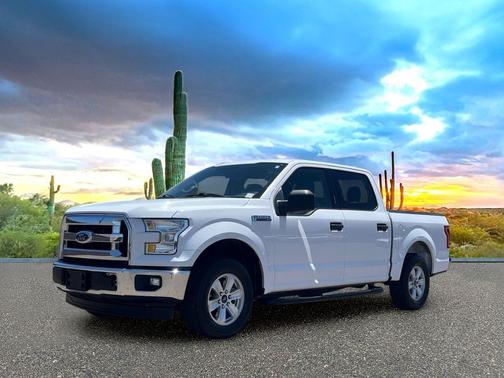 Oxford White 2017 Ford F-150 XLT