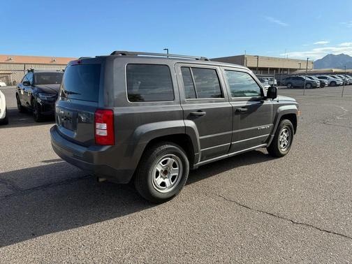 2016 Jeep Patriot Sport