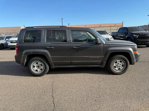 2016 Jeep Patriot Sport