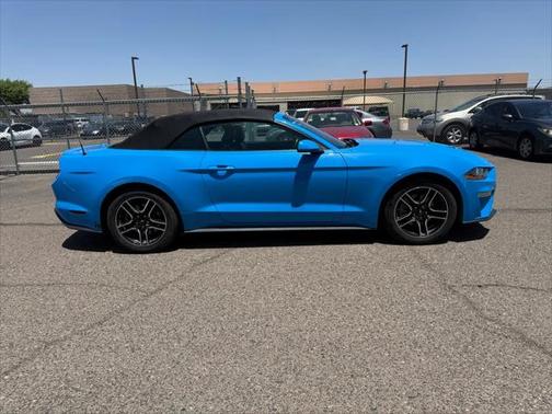 2022 Ford Mustang EcoBoost Premium