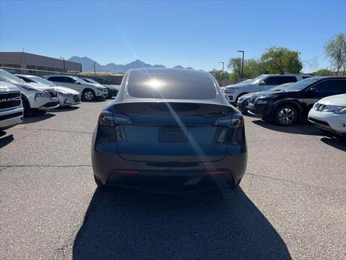2024 Tesla Model Y Long Range Dual Motor All-Wheel Drive