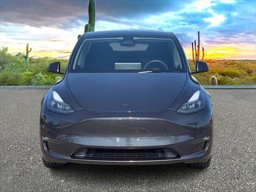 2024 Tesla Model Y Long Range Dual Motor All-Wheel Drive