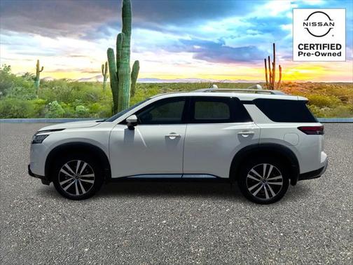 2023 Nissan Pathfinder Platinum FWD