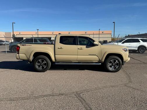 2017 Toyota Tacoma TRD Sport