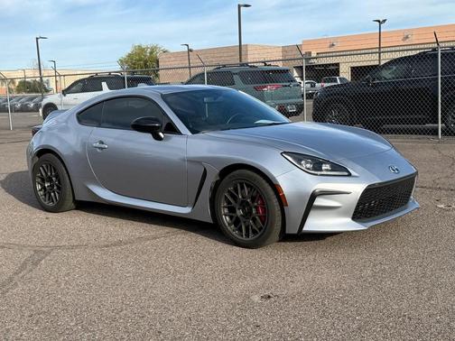 2025 Toyota GR86 Premium