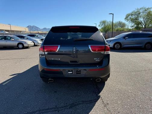 2014 Lincoln MKX Base