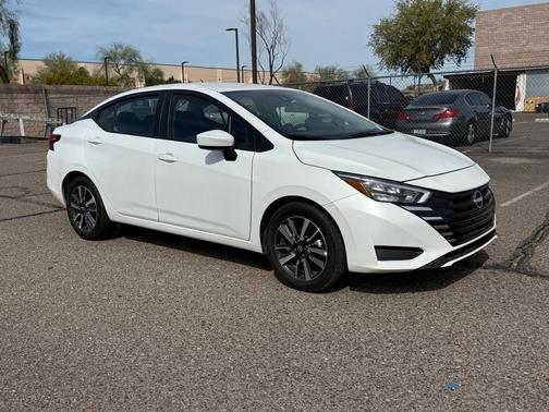 2025 Nissan Versa 1.6 SV