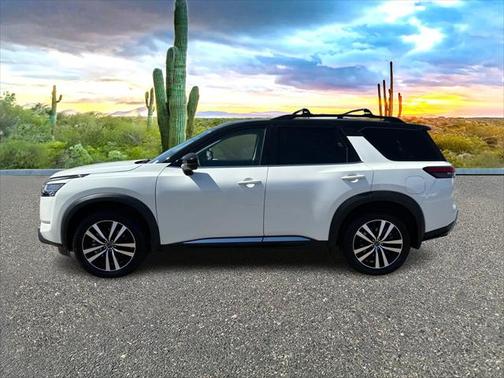 2024 Nissan Pathfinder Platinum FWD